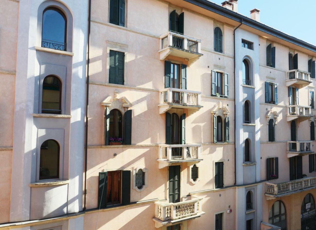 Ferienwohnung Pied A Terre - Atelier Verona Exterior foto